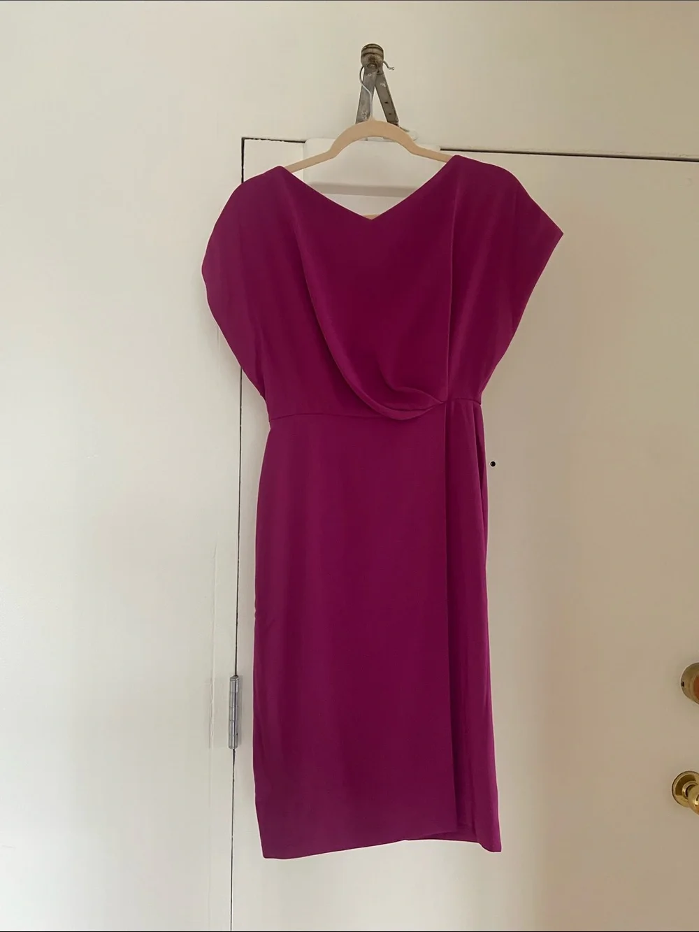 M.M LAFLEUR Jillian Dress in Berry - Picture 7 of 11